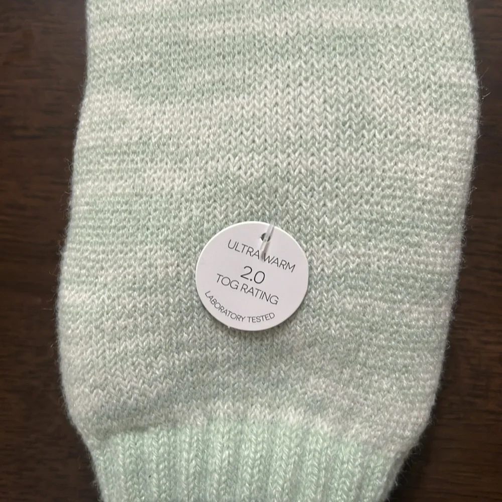 H by HALSTON Thermal Heat Full Terry Cushioned Socks